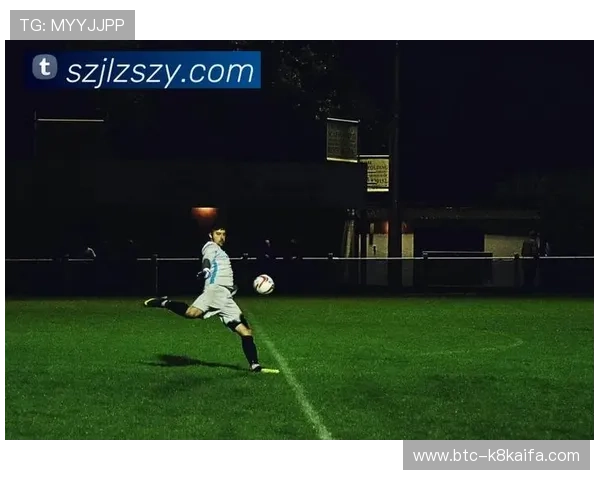 星空体育app官方下载:体育爱好者必备的高清直播及比分查询工具 星空体育app官方下载:体育爱好者必备的高清直播及比分查询工具